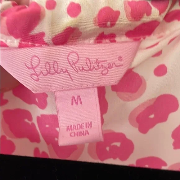 Lilly Pulitzer Riviera Pink and White Sleeveless tank with Chain neck detail - Picture 3 of 12